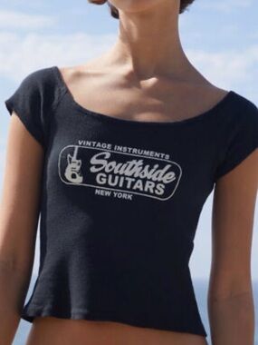 Brandy Melville John Galt Off-The-Shoulder Top